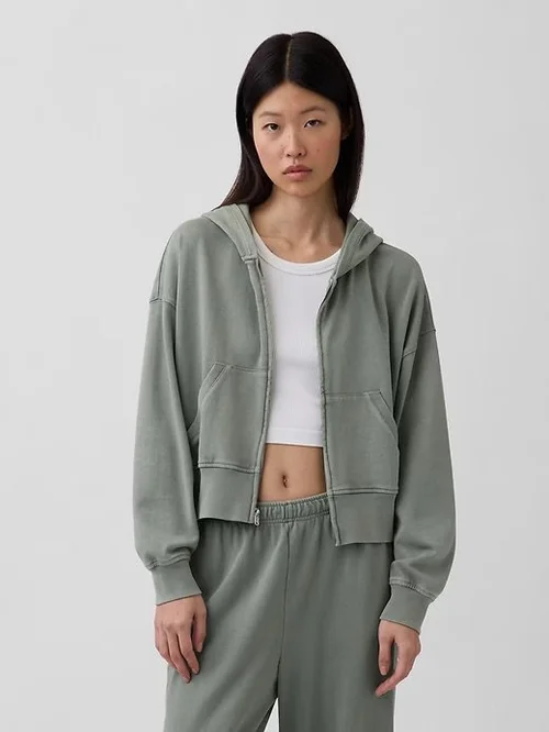 Gap Gasoline Green Collection - February 2026 — EXTRA MAGIC MINUTES